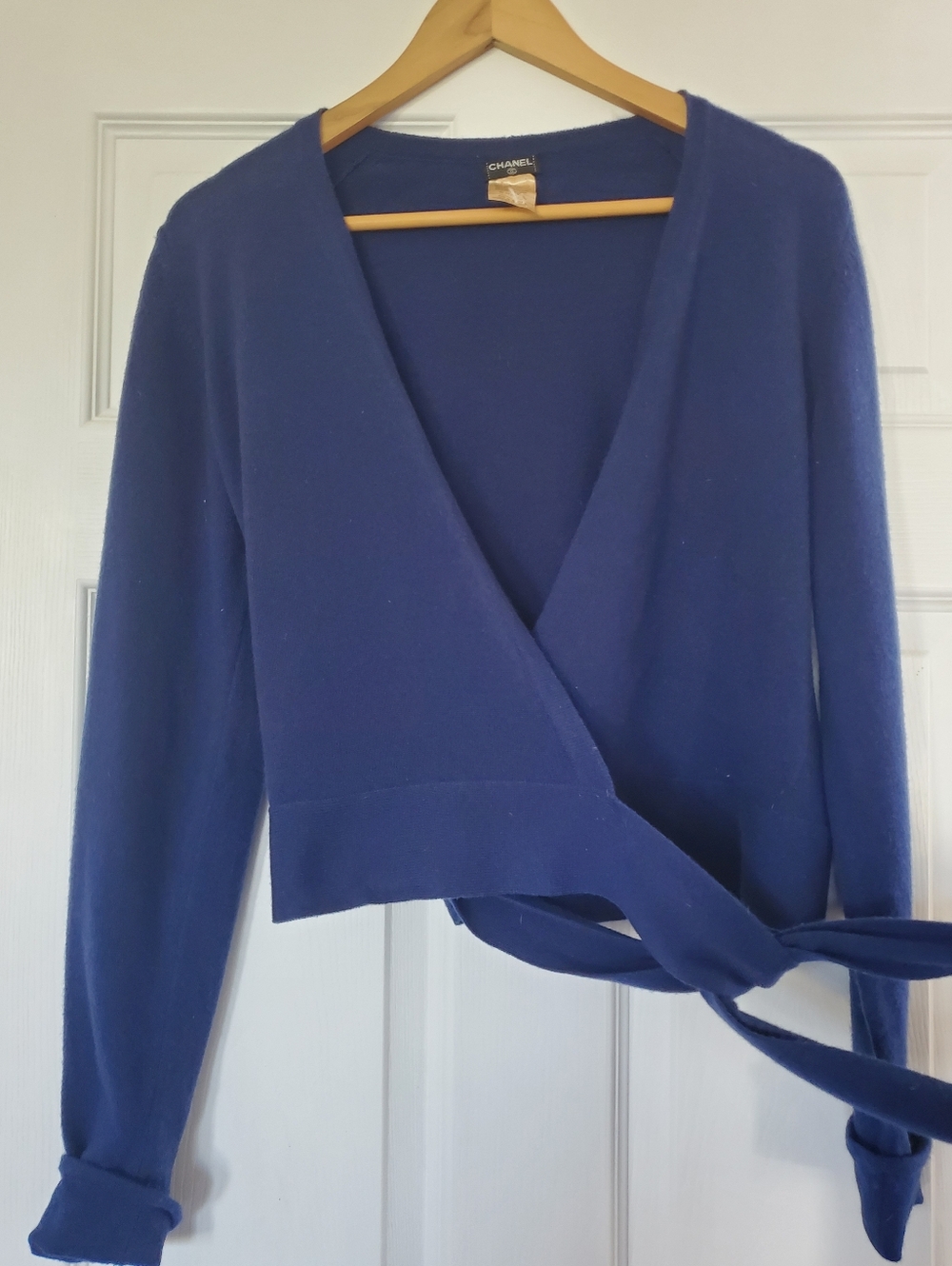 Chanel 100% Cashmere Wrap Cardigan L